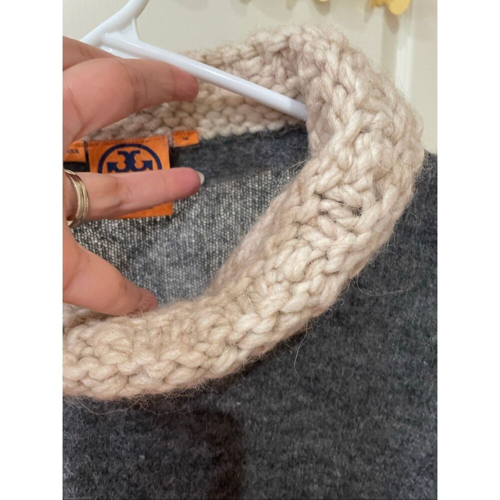 Tory Burch Grey & Off White Cable Knit Neck & Cuffs Turtleneck Sweater - Picture 6 of 7